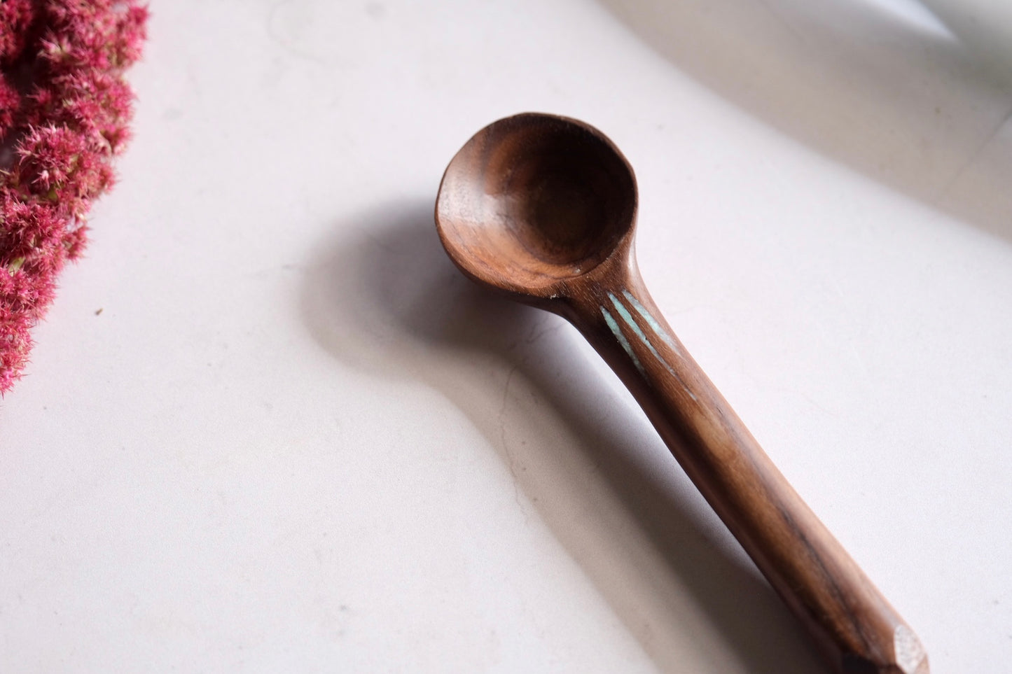 Walnut rays spice spoon