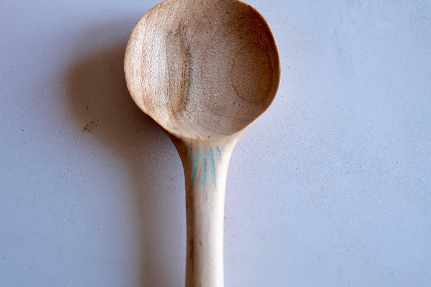 Maple mixer with turquoise rays