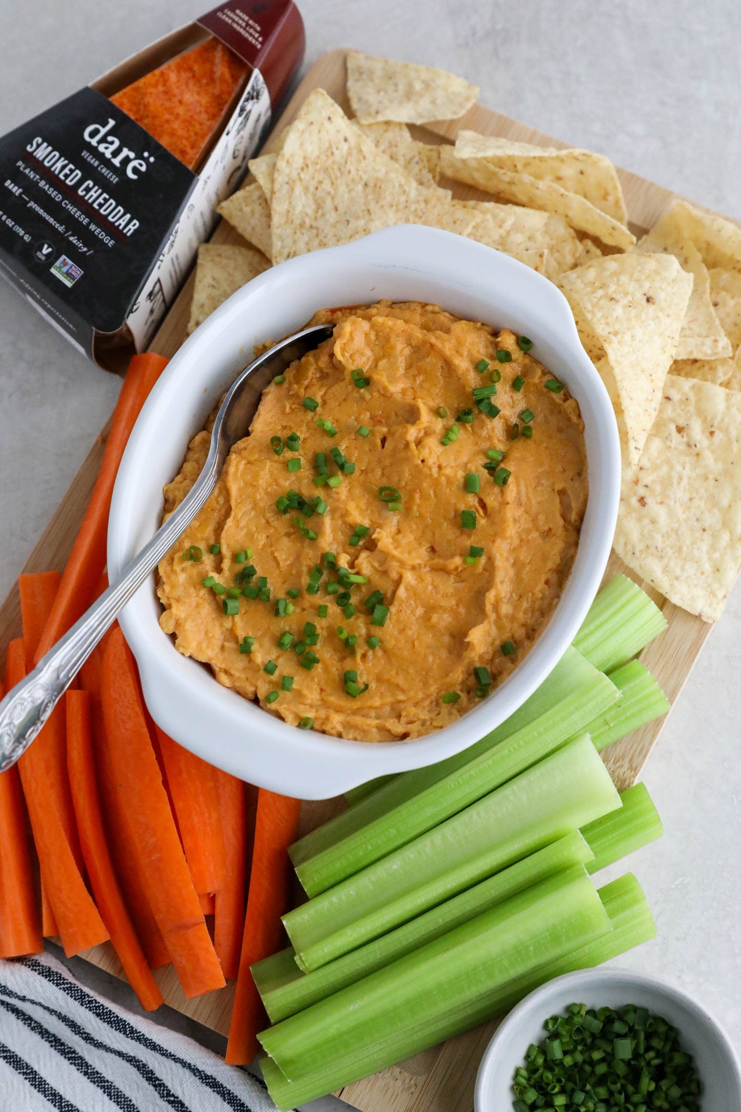 Smoked Cheddar Plant-Based Cheese Wedge