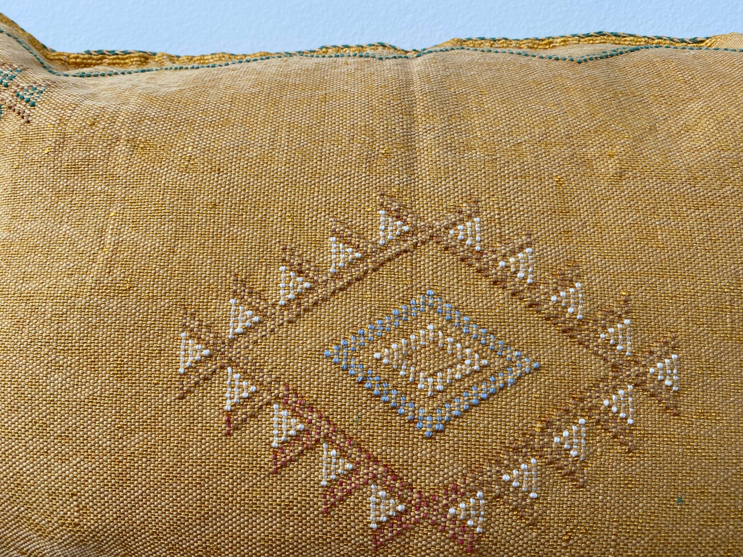 XL Silk Sabra Cover in Mustard