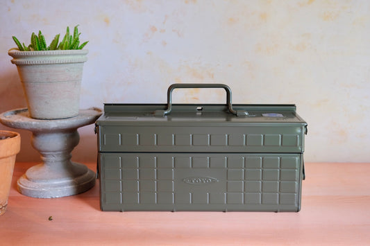 TOYO tool box with upper shelves: Military green