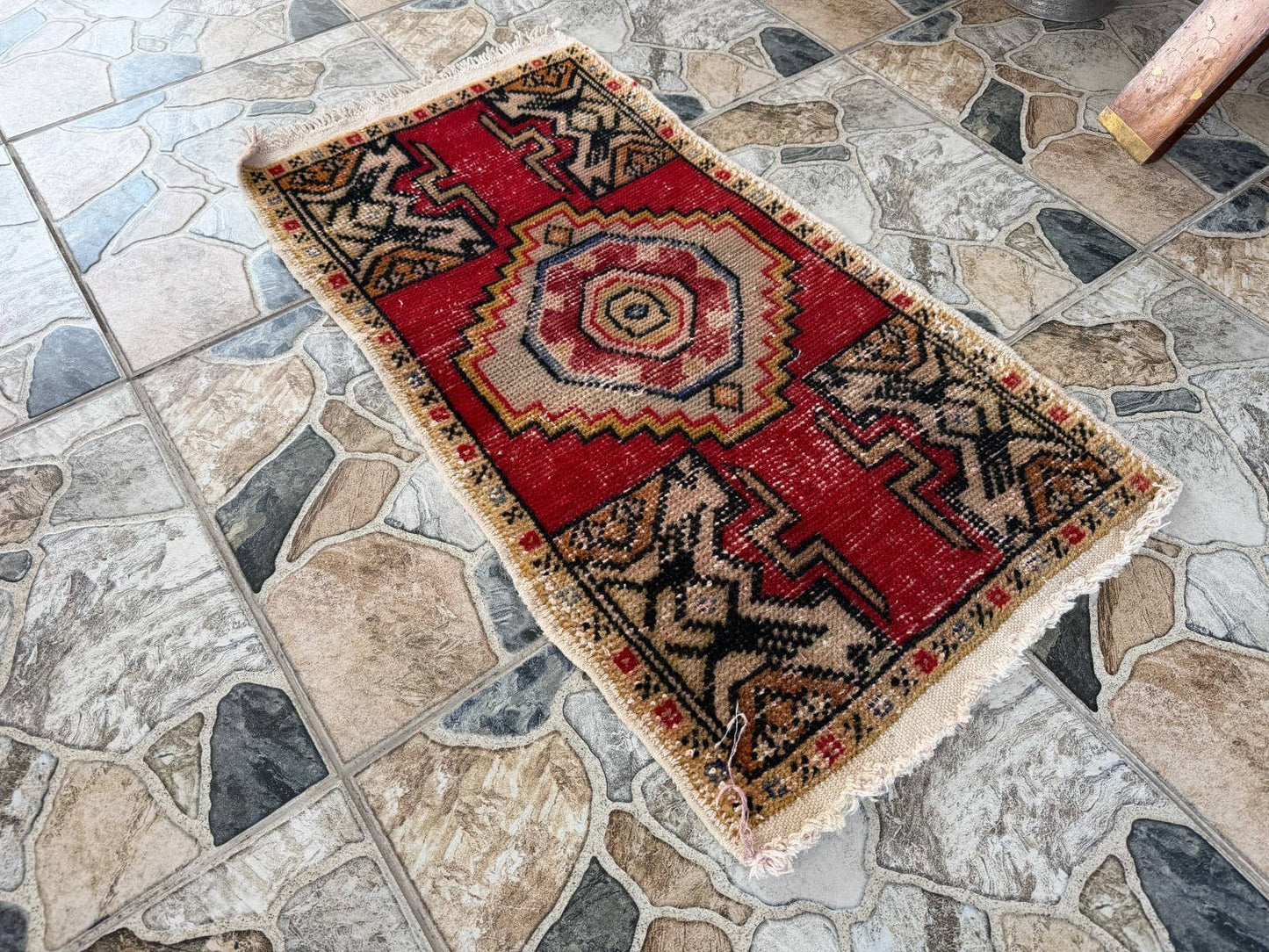 Vintage Turkish Rug - Wool Bohemian Tribal 2x3 ft