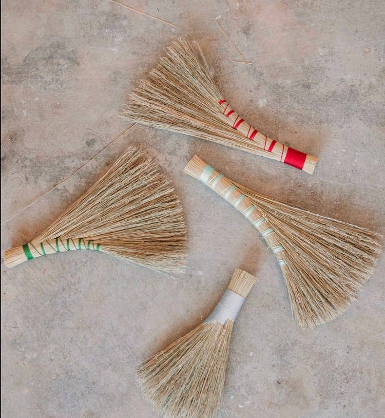 Broom Making Kit: Handbrooms!