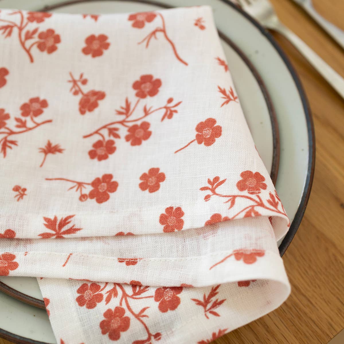 BUTTERCUP | LINEN TABLE NAPKINS, SET OF 2
