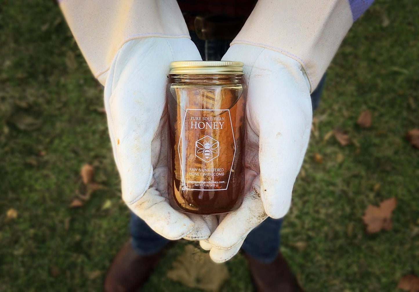 Honey With Comb 1 Lb Raw, Unfiltered, Unheated