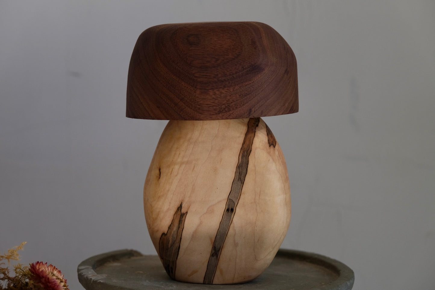 Mushroom spice grinder