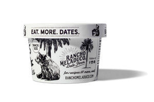 Little Mels Seedless ORGANIC Medjool Dates, 4.5 oz Cup