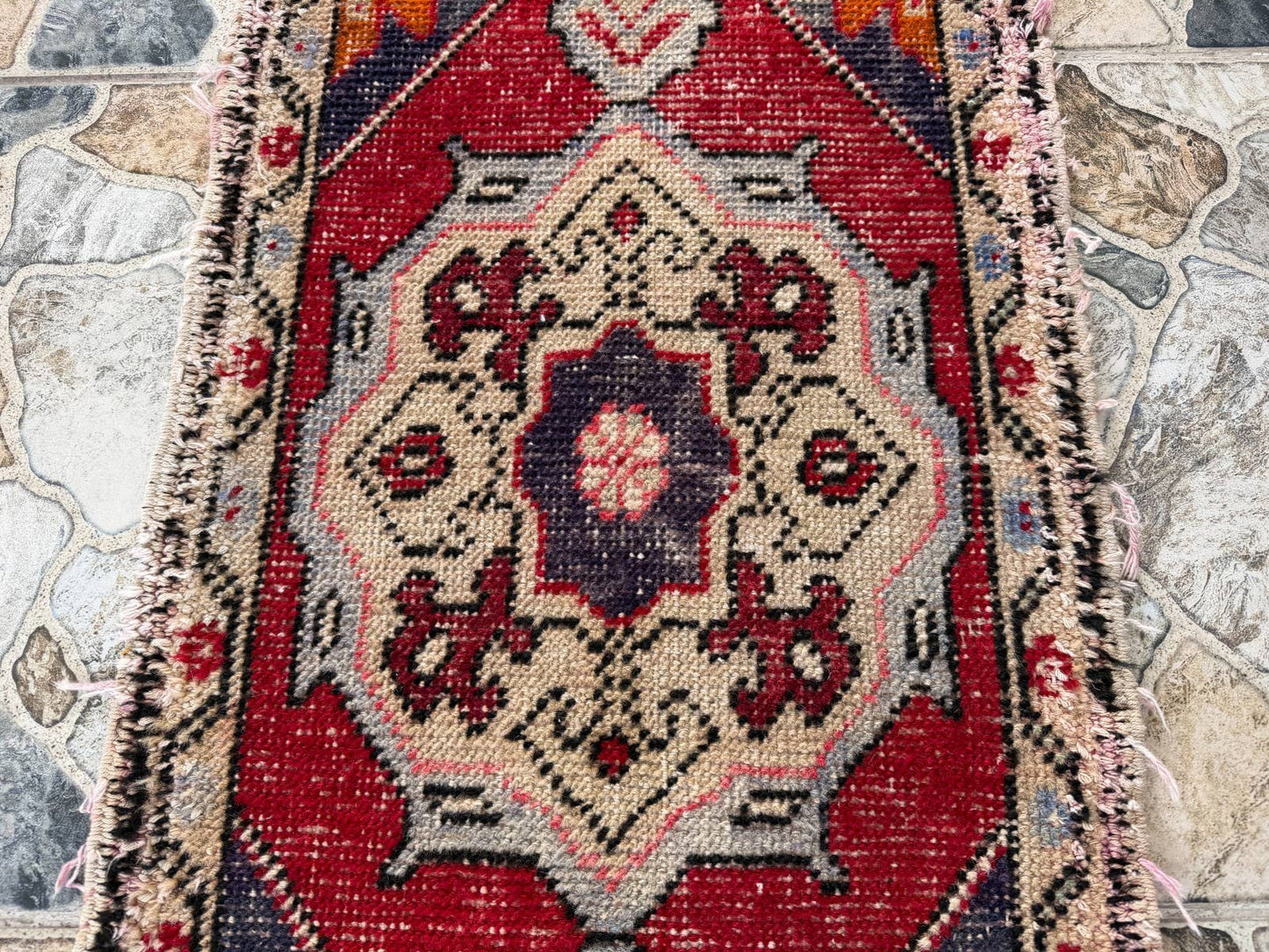 Vintage Turkish Rug - Distressed Wool - 2x3 Feet