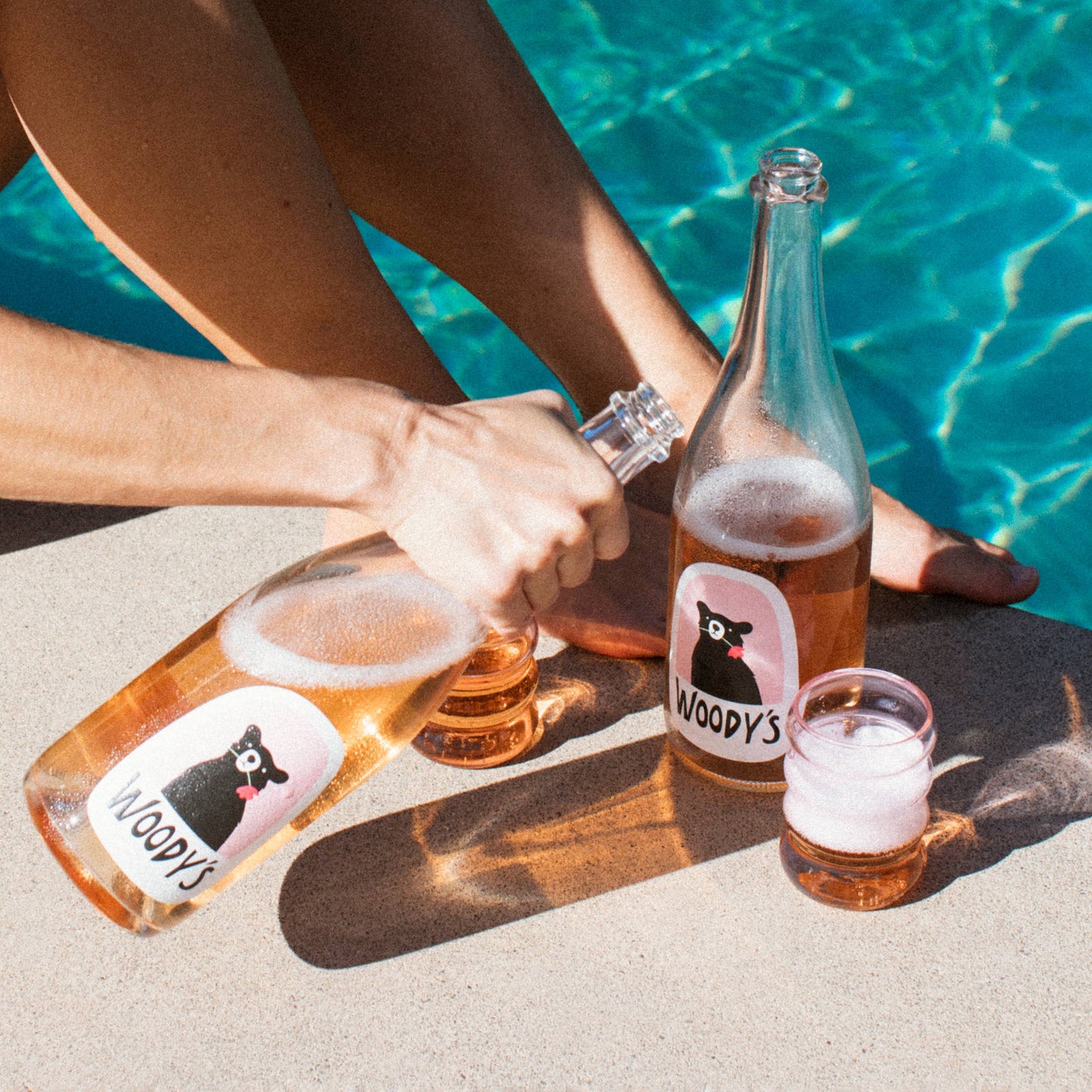 Woody's Non-Alcoholic Sparkling Rosé (750ml)